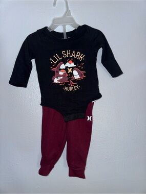 Hurley Baby Boy 2-Piece Outfit Set 9 Months Lil Shark Bodysuit + Pants
